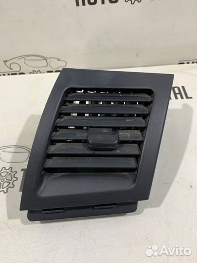 Дефлектор воздуховода Mitsubishi Lancer 10 4A92