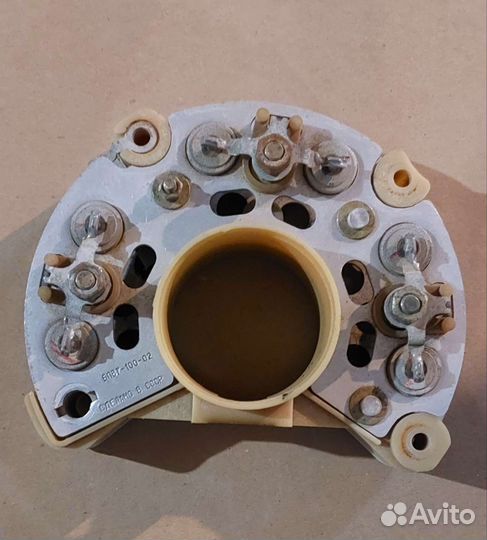 Диодный мост Бпв7-100-02