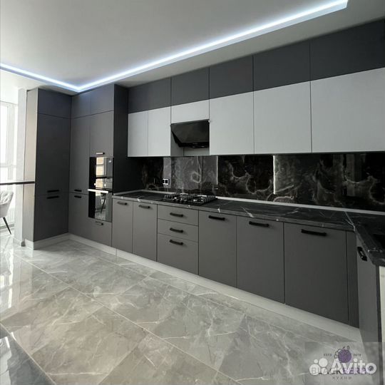 Кухня угловая на заказ