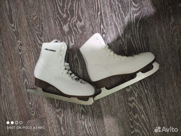 Коньки фигурные