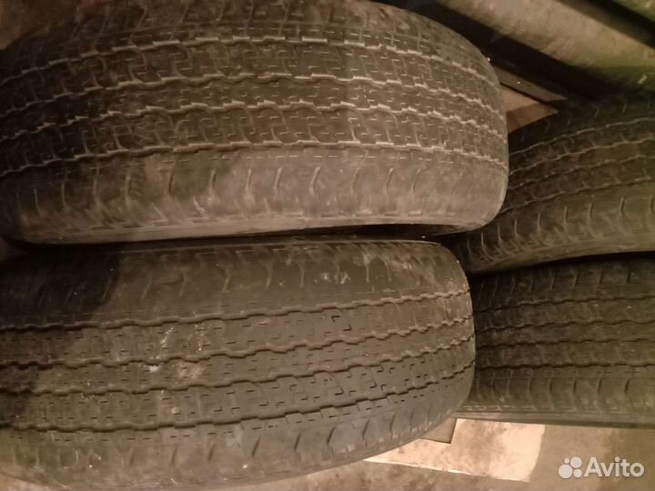 Bridgestone Dueler H/T D840 265/65 R17 112S