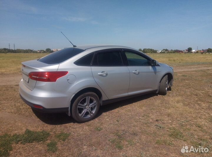 Ford Focus 1.6 AMT, 2016, 99 500 км