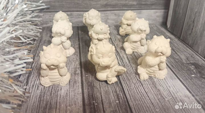 Интерьерные статуэтки, фигурки