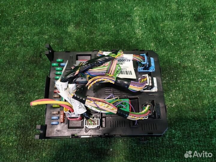 Блок комфорта (коммутационный) Citroen C4 Picasso