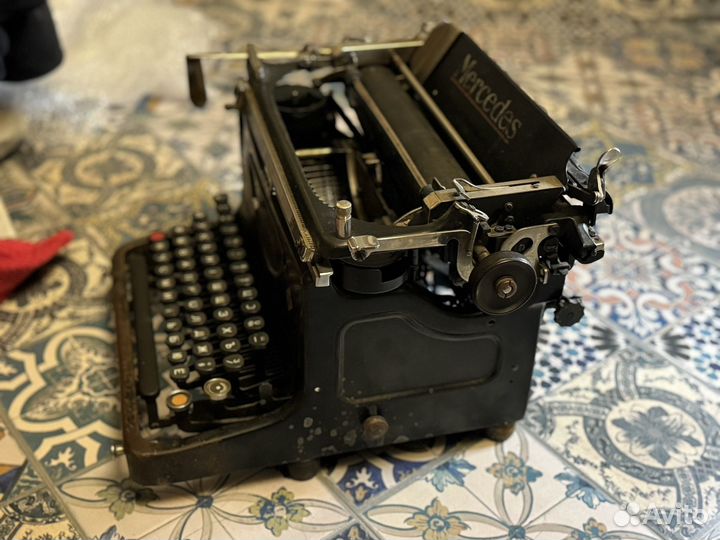 Пишущая машинка mercedes