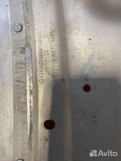 Mercedes glc x253 панель верхняя