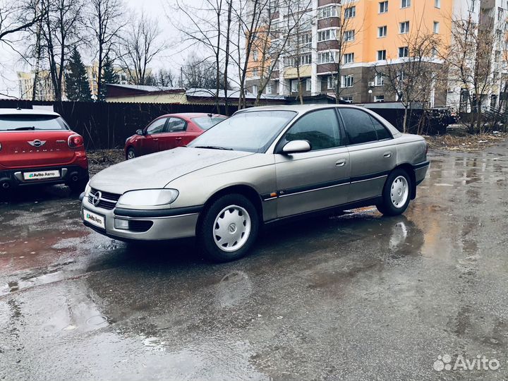 Opel Omega 2.5 AT, 1999, 262 400 км