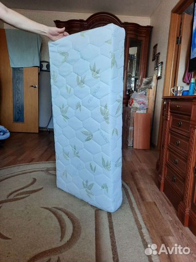 Продаю матрац для детской кроватки