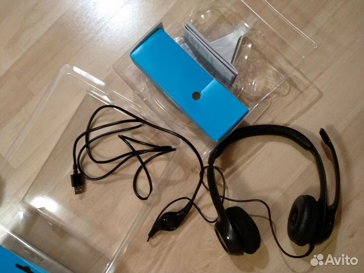 Проводная гарнитура Logitech H390