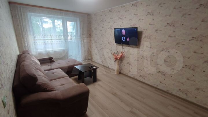 2-к. квартира, 65 м², 3/9 эт.