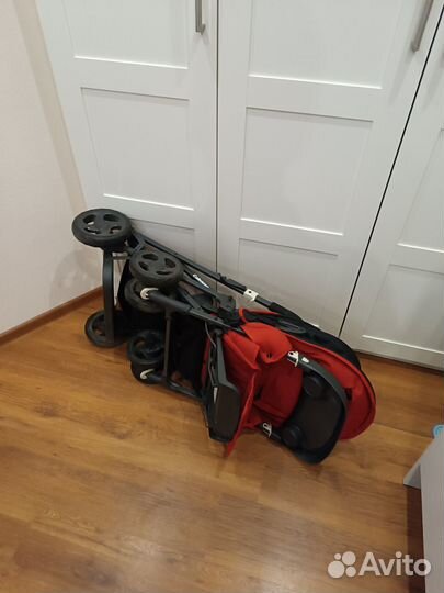 Коляска для двойни или погодок