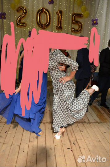 Вечернее платье