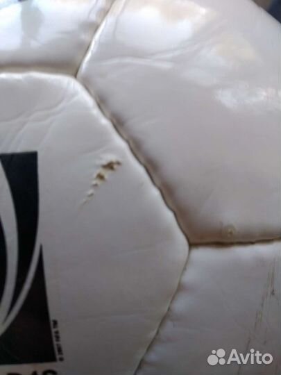 Футзальный мяч размер 4