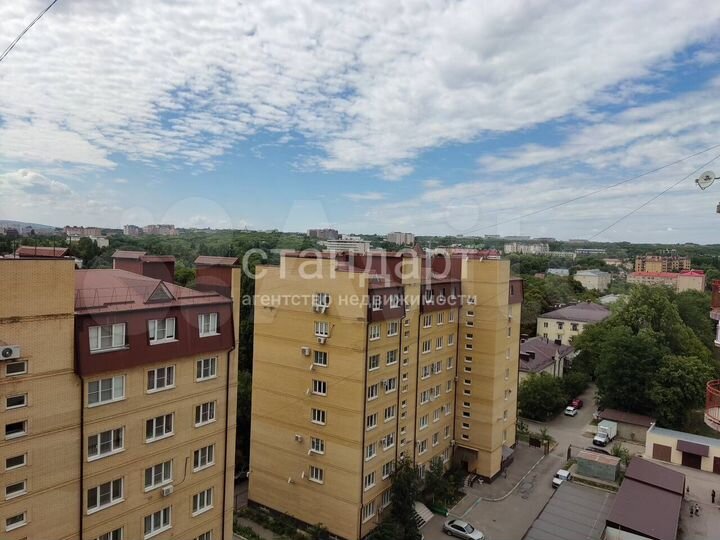 2-к. квартира, 64 м², 10/11 эт.