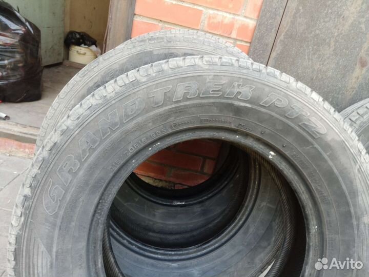 Dunlop Grandtrek AT2 215/70 R15