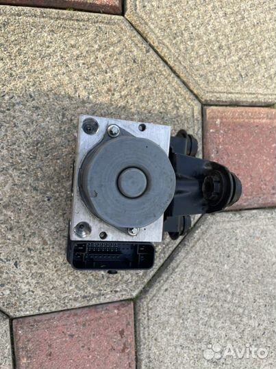 Блок абс volkswagen polo 2017