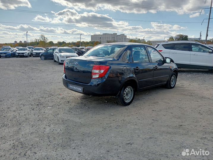 LADA Granta 1.6 МТ, 2013, 147 261 км