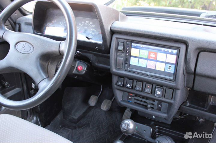 Нива 4Х4 консоль панели приборов 2din