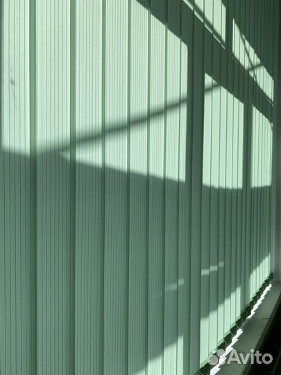 Жалюзи и рулонные шторы Янтарный