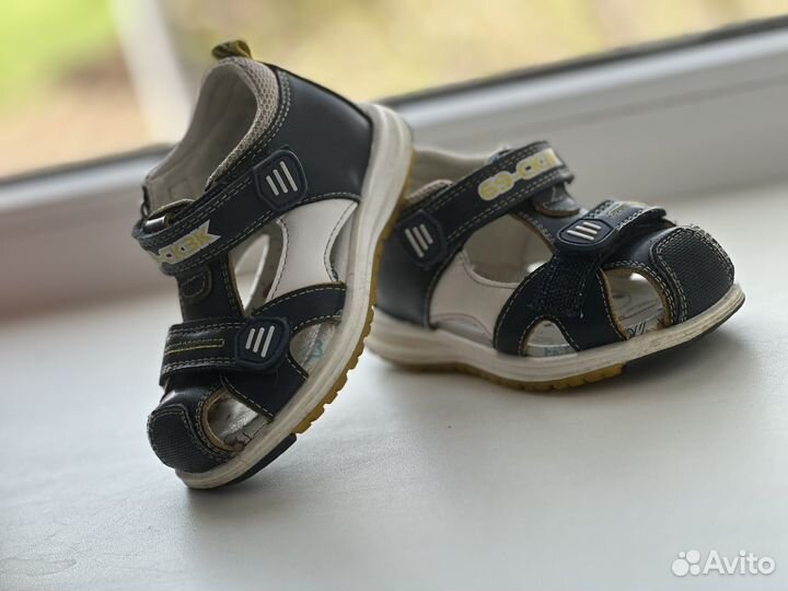 Сандали детские 22 р
