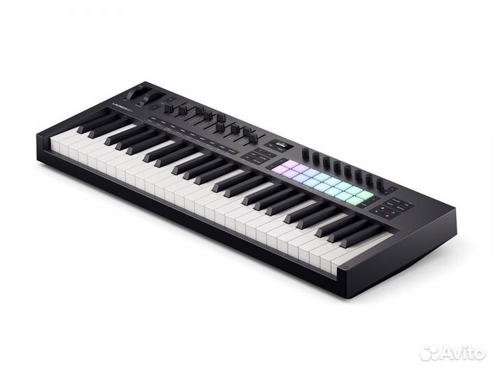 Novation Launchkey 49 mk4 миди-клавиатура