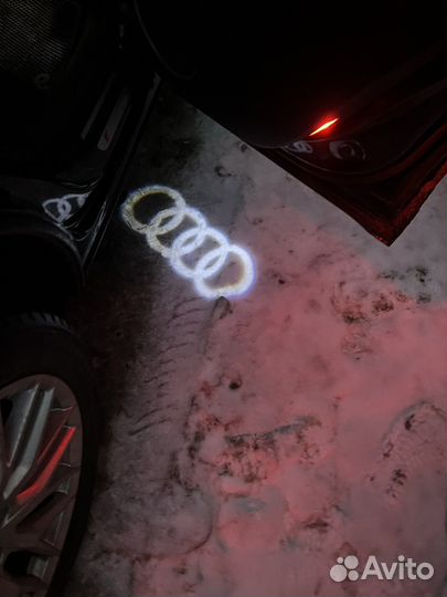 Подсветка дверей audi