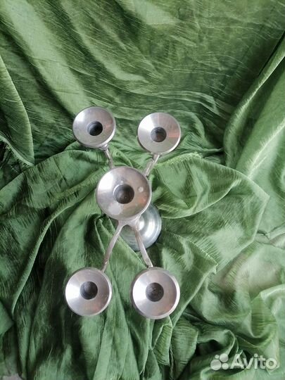 Подсвечники и канделябры