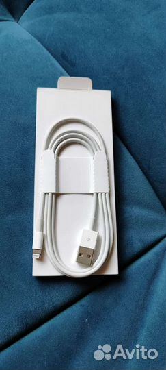 Продаю пульт Apple TV A1962