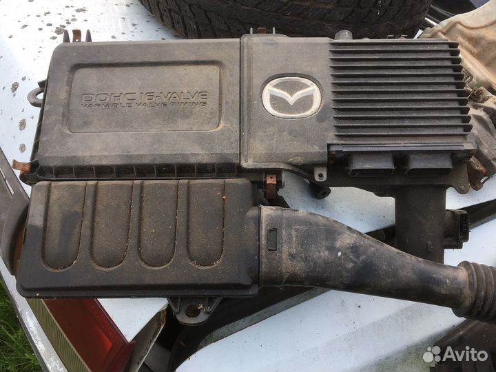 Корпус воздушного фильтра mazda 3 bk