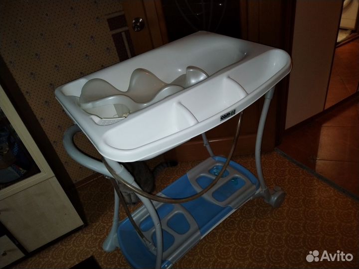 Ванночка для купания новорожденного