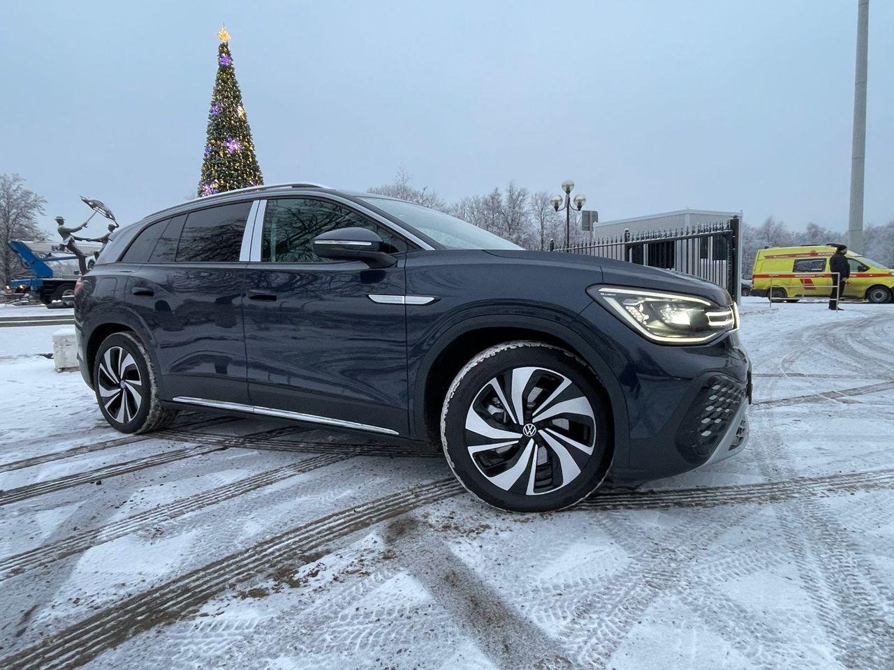 Volkswagen ID.6 Crozz: фото владельца