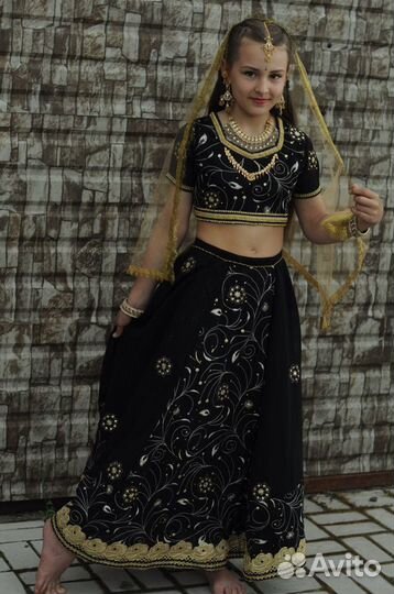 Аренда. Индийские и восточные костюмы