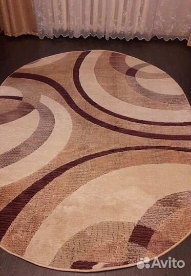 Ковер овальный, мало б/у
