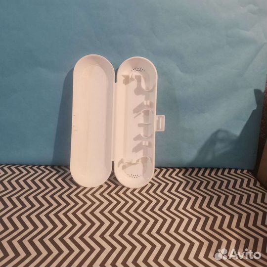 Футляр для электронной зубной щетки