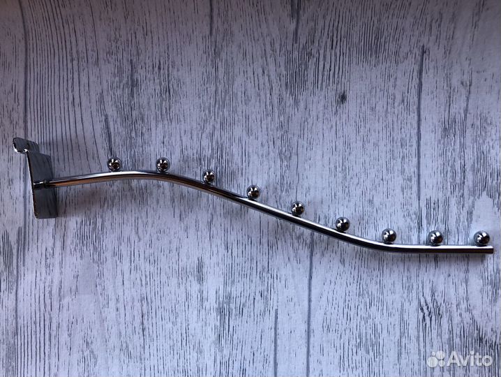 Торговое оборудование для магазина одежда