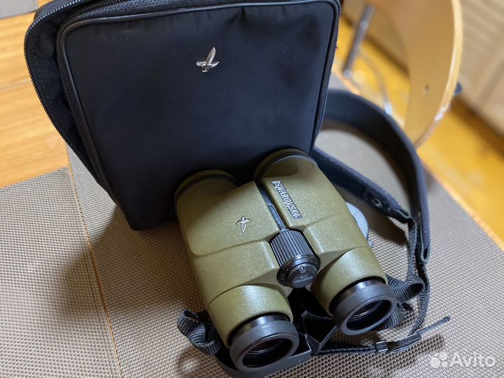 Бинокль swarovski