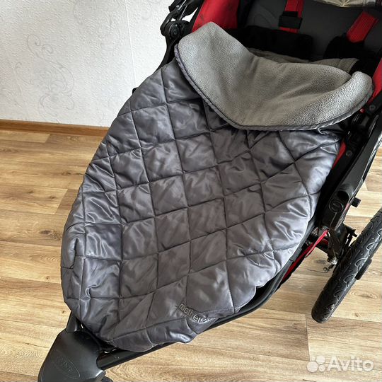 Беговая коляска bob revolution pro