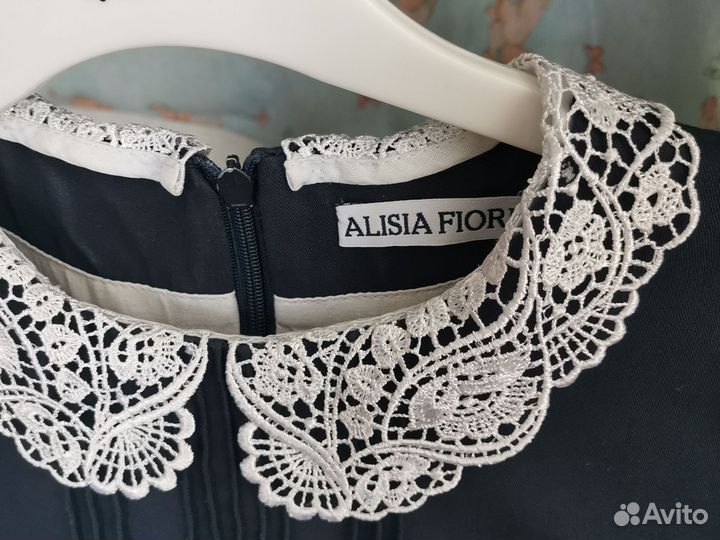 Школьная форма для девочки 128 134 пакетом синяя