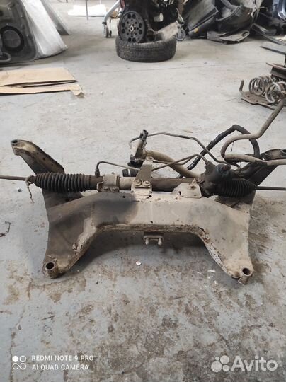 Подрамник nissan sunny fb15 qg15de