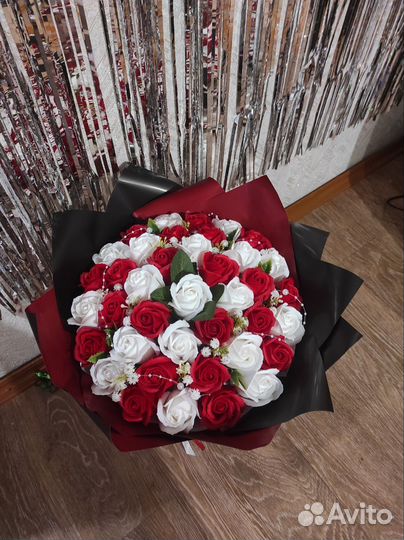 Букеты из мыльных роз