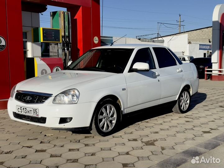 Капот приора