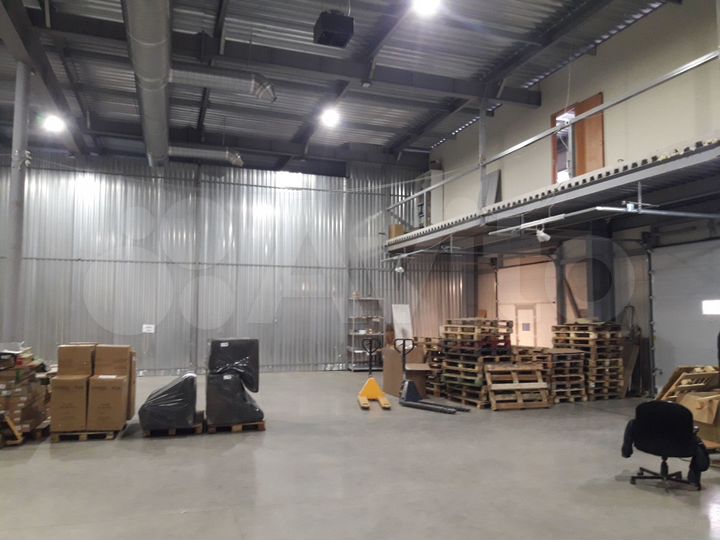 Склад, 750 м²