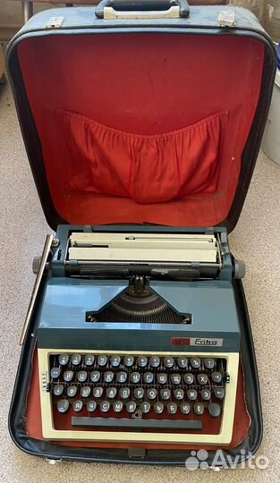 Печатная машинка erika пишущая 1970