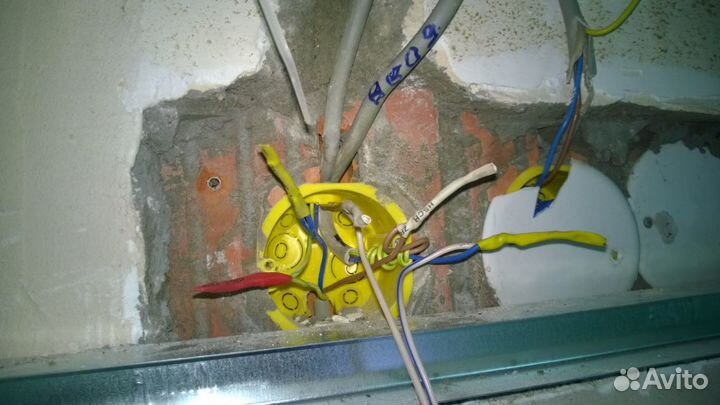 Электрика и сантехника