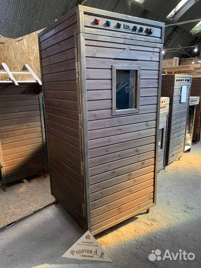 Коптильня горячего и холодного копчения