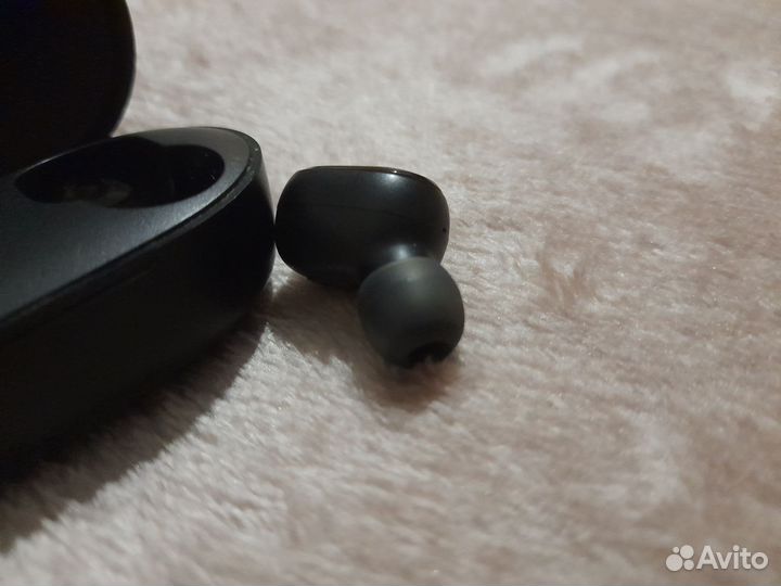 Беспроводные наушники