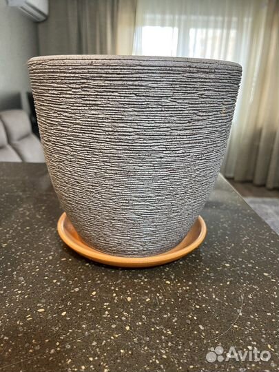 Горшок для цветов