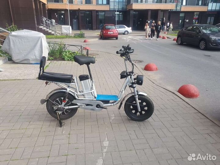 Электровелосипед GT Monster