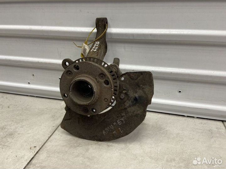 Поворотный кулак передний левый Chery Amulet (A15)