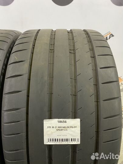 Michelin Pilot Sport 4 S 315/30 R21